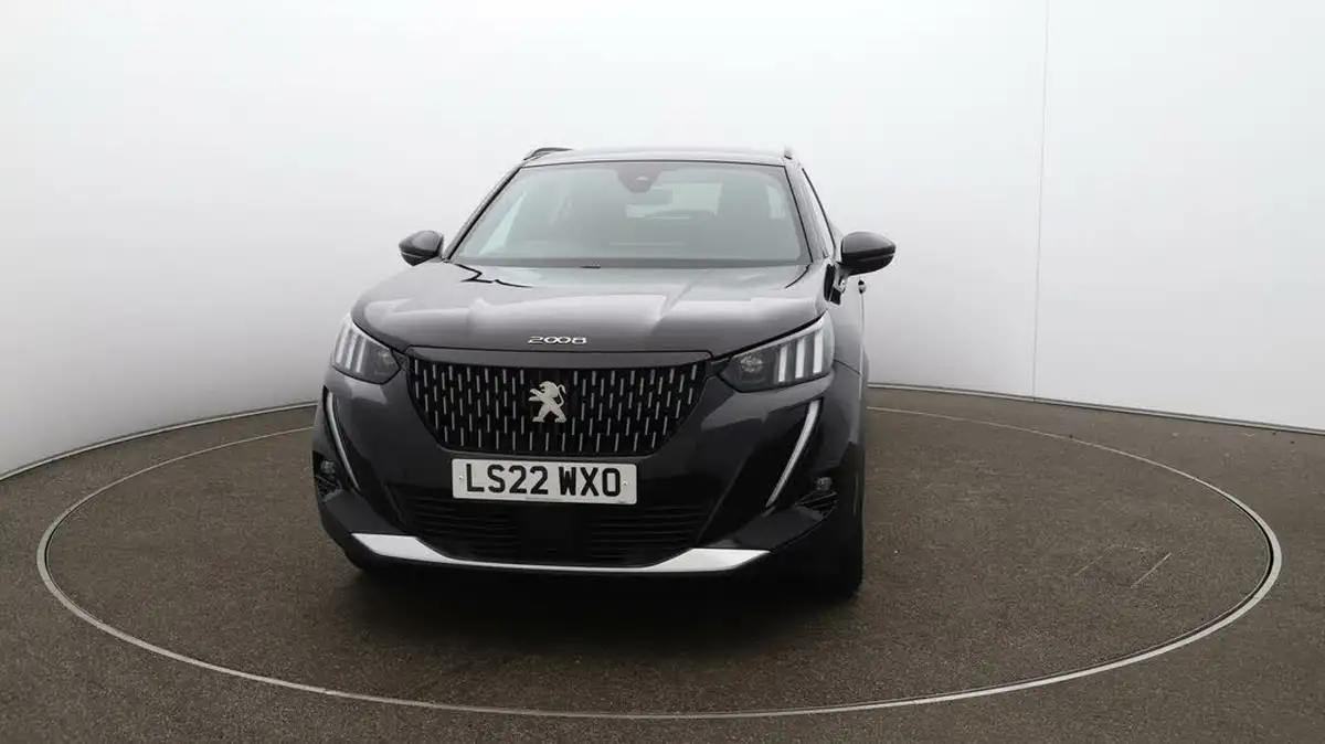 2022-peugeot-2008-suv-12-puretech-gt-big-41