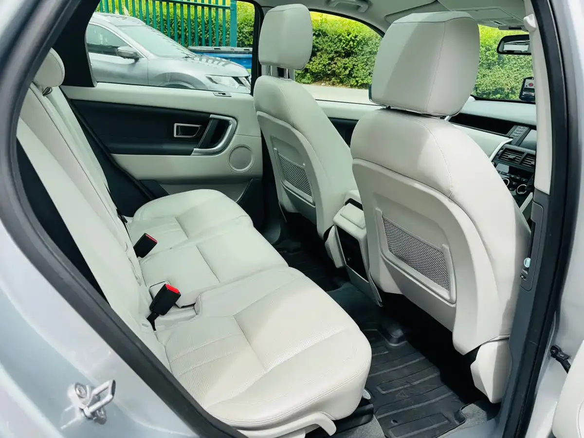 2016-land-rover-discovery-sport-20td4-hse-180ps-4x4-auto-big-25