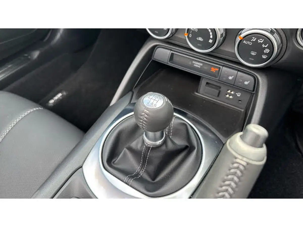 2024-mazda-mx-5-20-exclusive-line-roadster-big-9