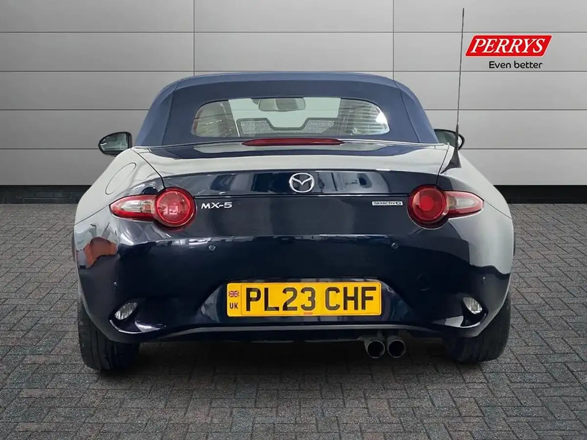 2023-mazda-mx-5-15-kizuna-big-4