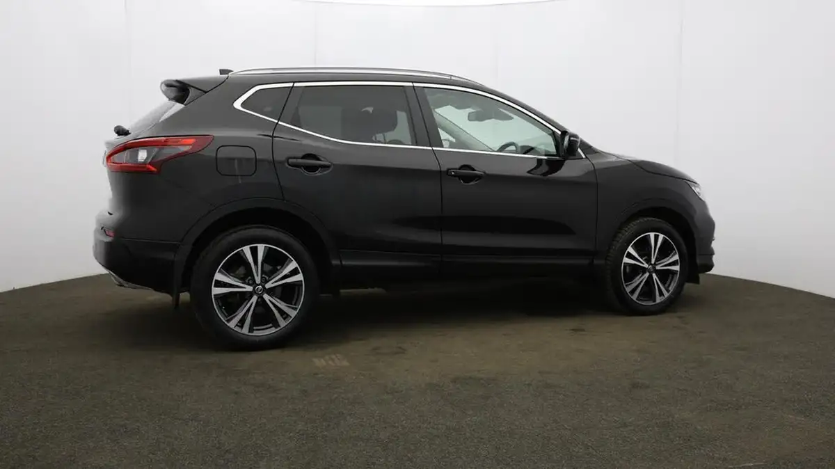 2020-nissan-qashqai-13-dig-t-n-connecta-140ps-big-56