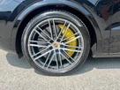 2020-porsche-cayenne-40-v8-turbo-station-wagon-small-30