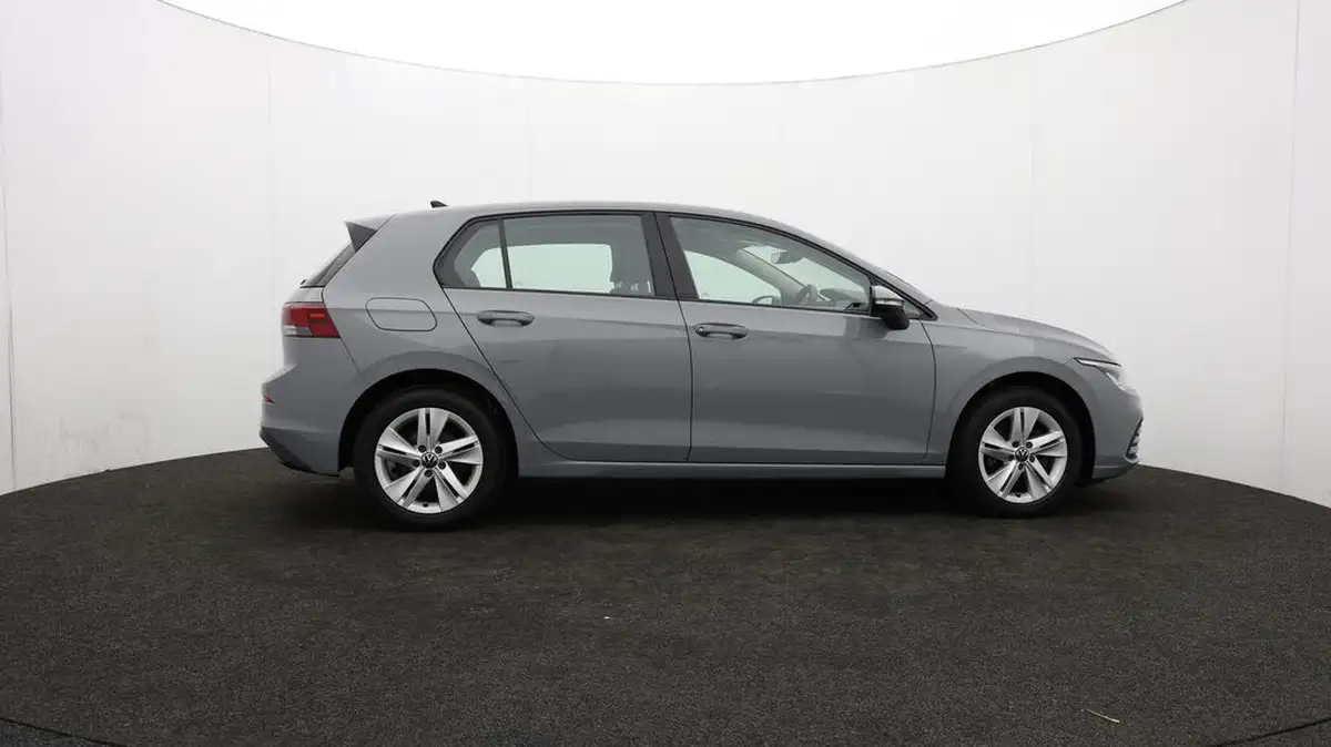 2020-volkswagen-golf-15-tsi-life-150ps-hatchback-big-39
