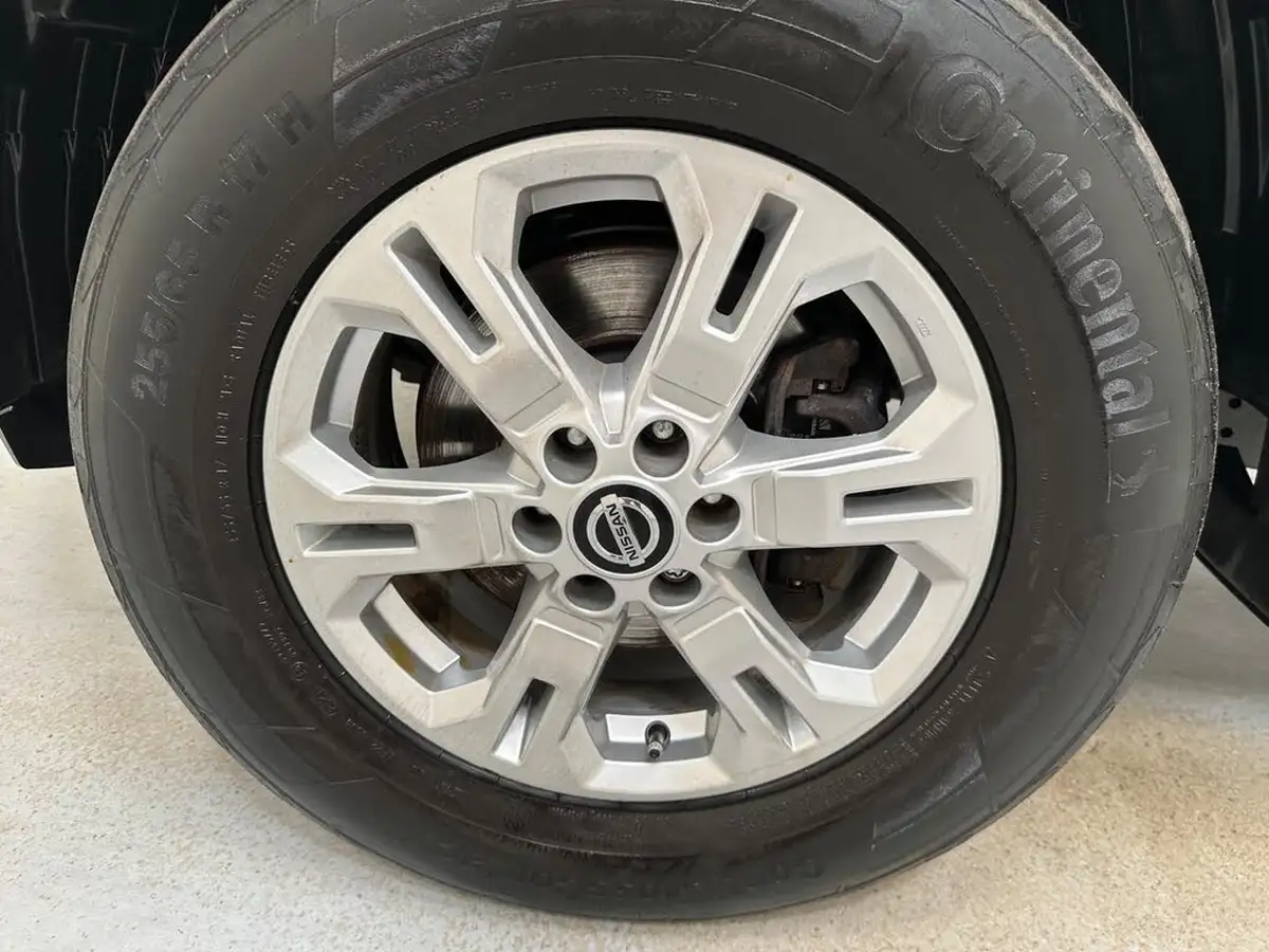 2021-nissan-navara-23dci-tt-acenta-double-big-32