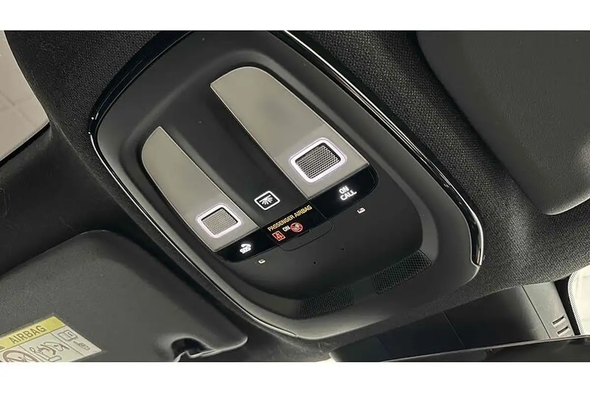 2022-volvo-c40-e-twin-recharge-pro-big-56