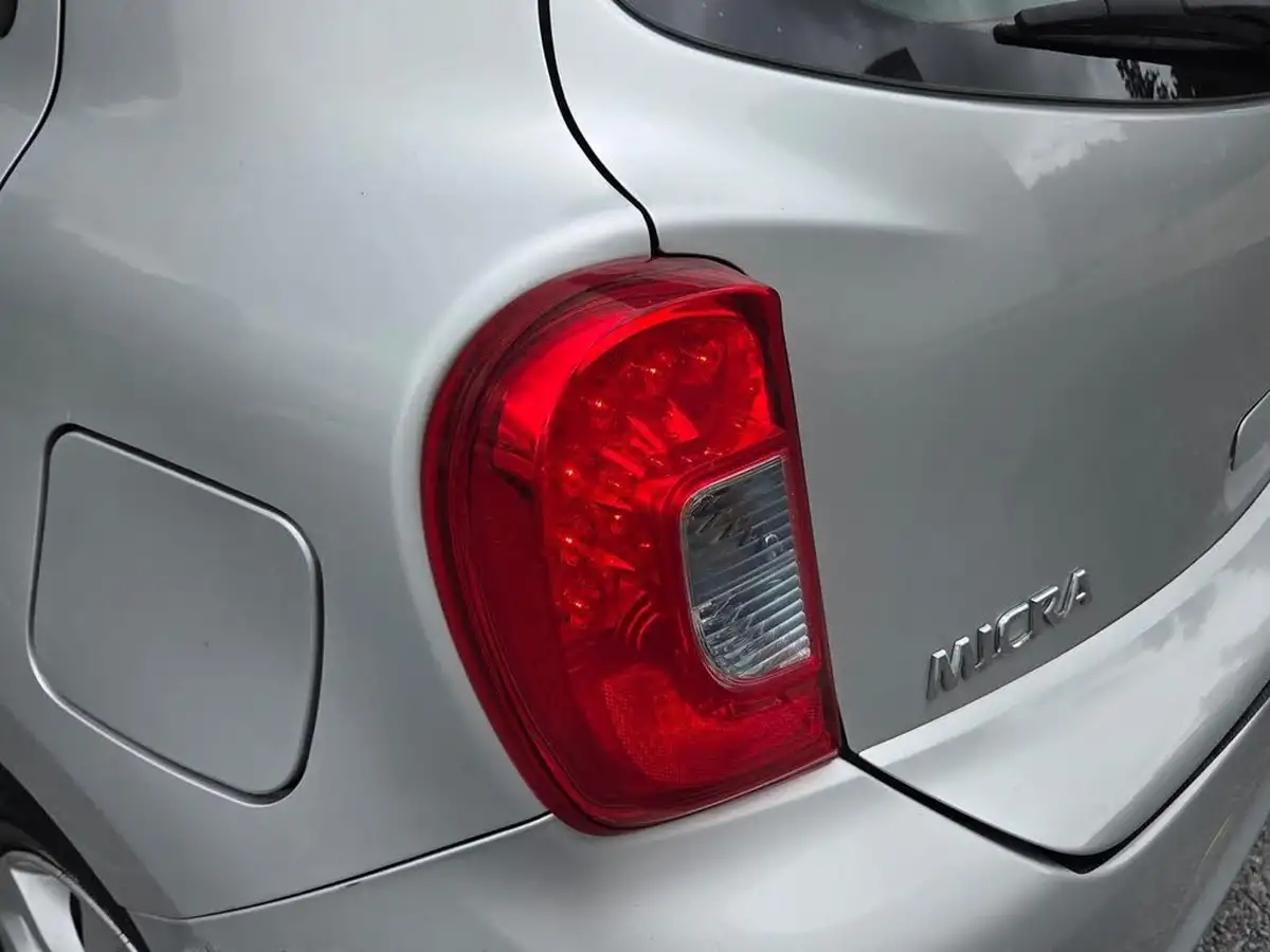 2015-nissan-micra-12-acenta-80ps-big-30