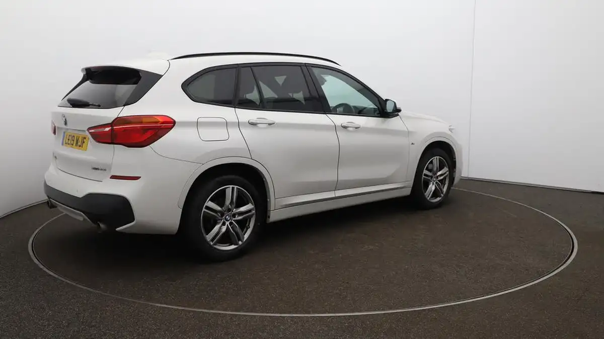 2019-bmw-x1-20-sdrive20i-m-sport-big-53