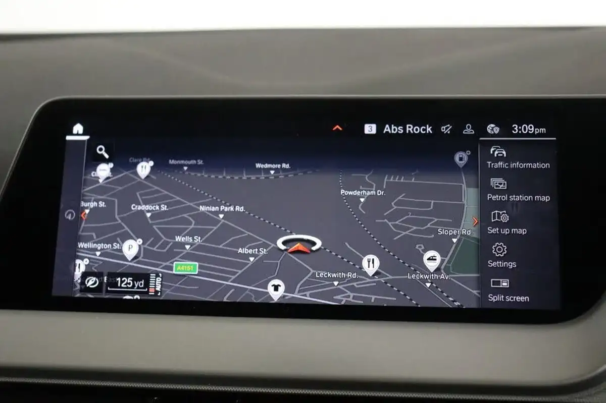 2021-bmw-1-series-20td-118d-se-lcp-big-10