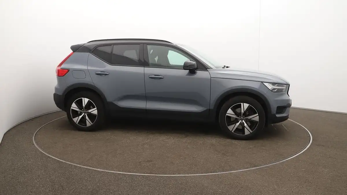 2021-volvo-xc40-15-t5-r-design-262bhp-big-46