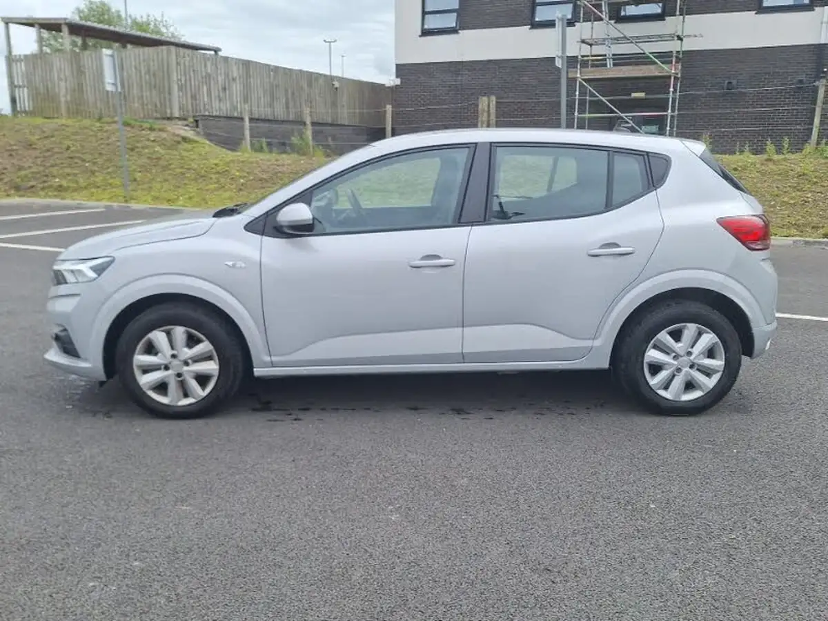 2023-dacia-sandero-10-tce-expression-90bhp-big-3