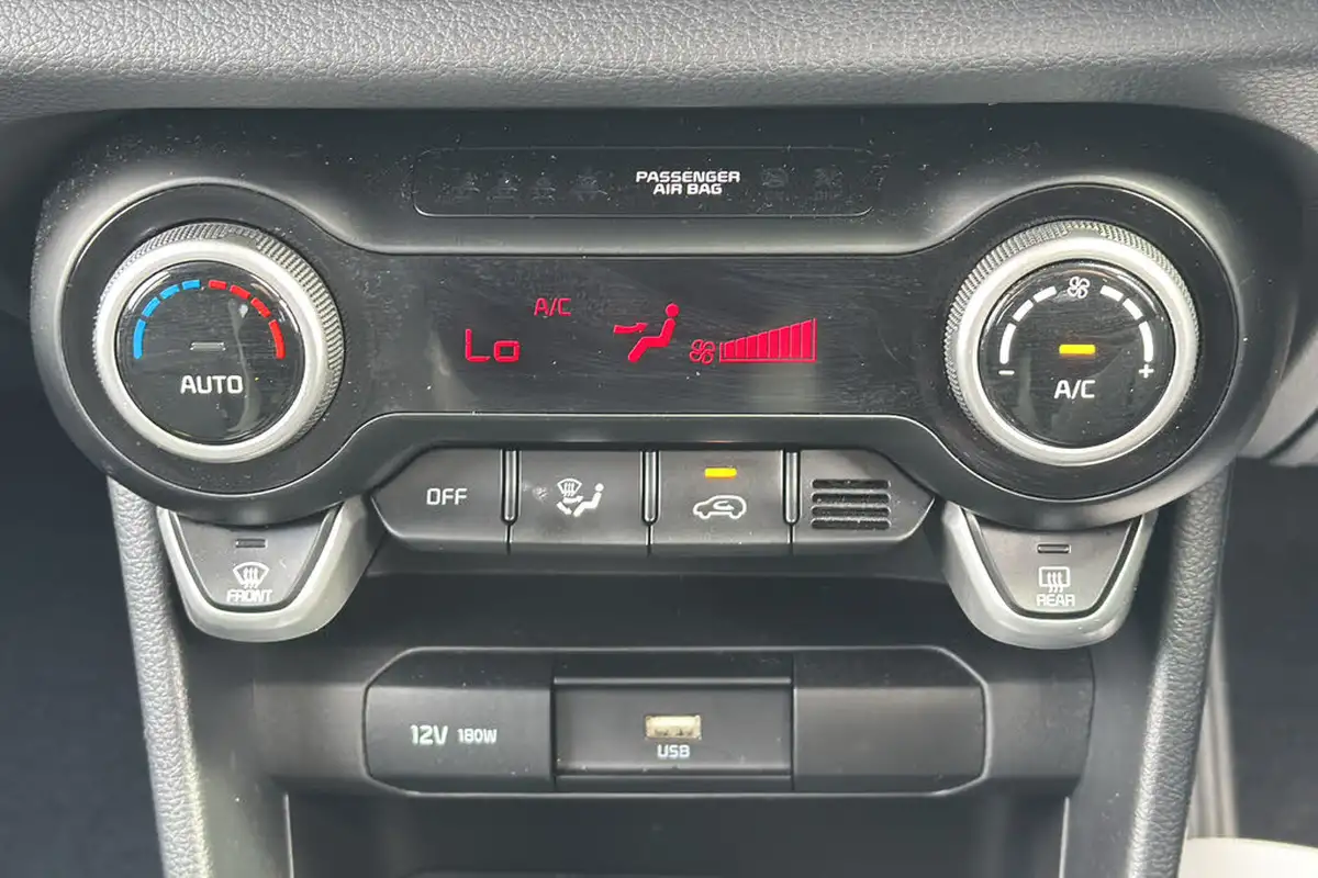 2024-kia-picanto-10-x-line-s-big-14