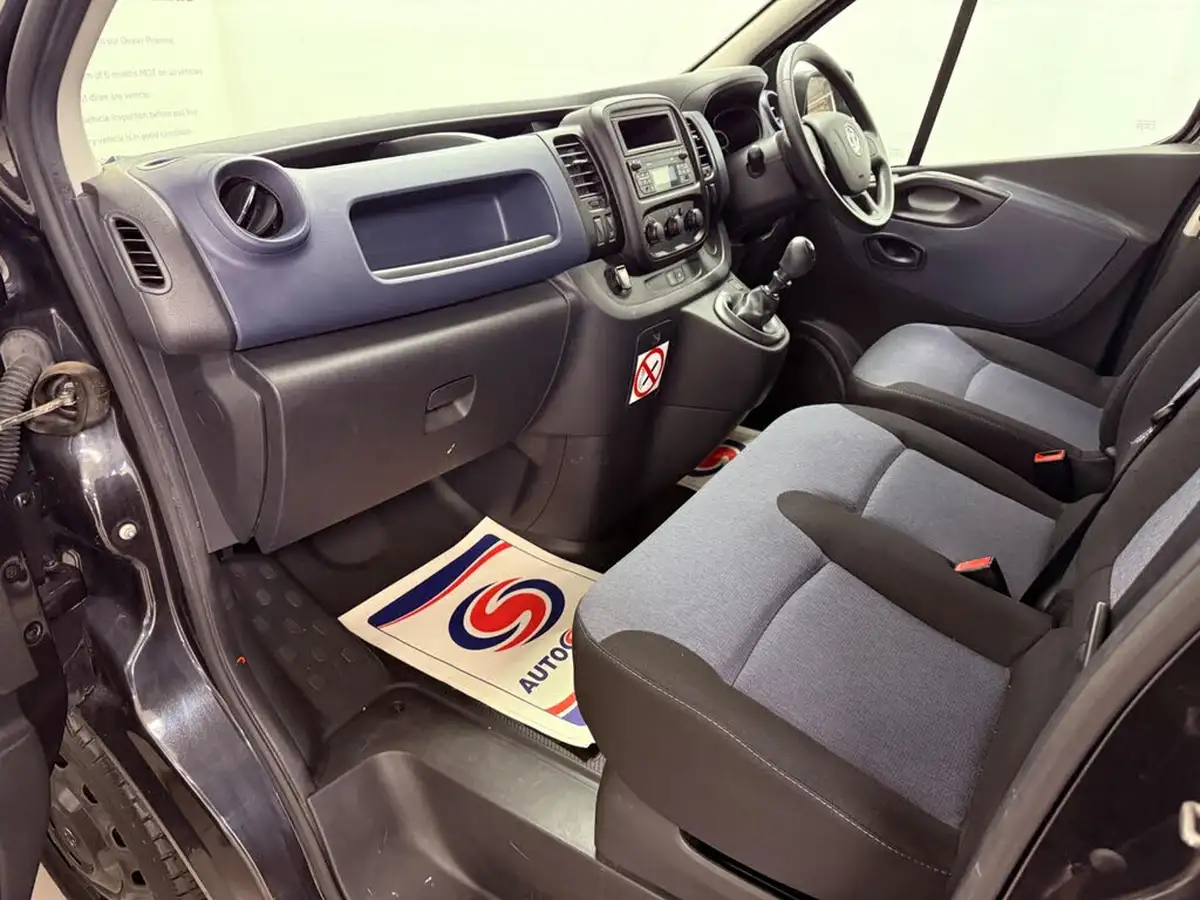 2018-vauxhall-vivaro-16cdti-2900-l1h1-120pseu6-panel-van-big-15