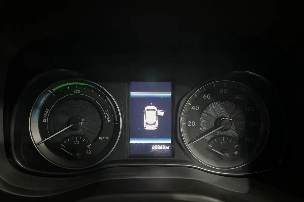 2020-hyundai-kona-16-gdi-premium-se-big-13