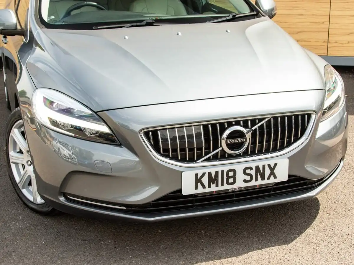 2018-volvo-v40-20td-d3-inscription-geartronic-big-9