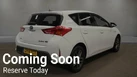2014-toyota-auris-18-vvt-i-hsd-icon-plus-hatchback-small-3