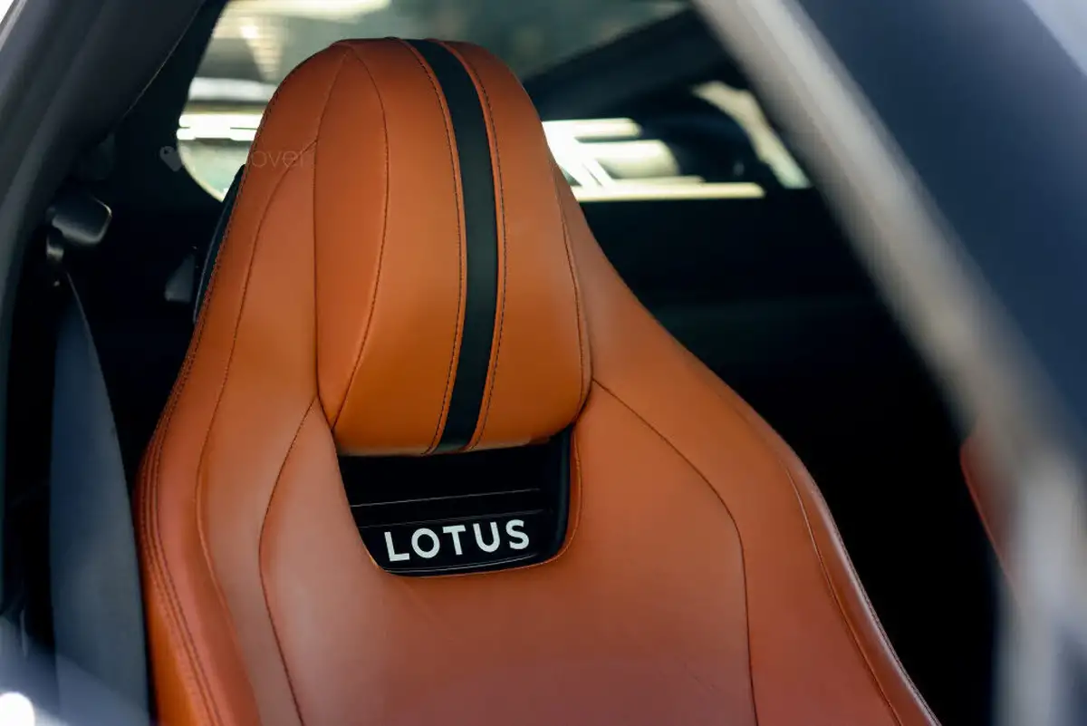2023-lotus-emira-35-first-edition-v6-big-79