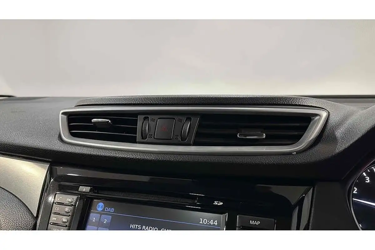 2018-nissan-qashqai-13-dig-t-tekna-160ps-big-42