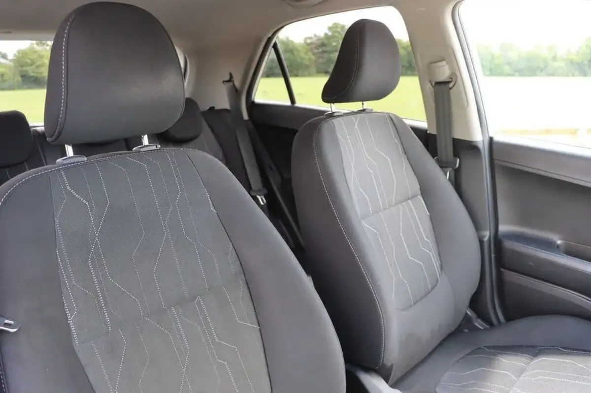 2015-kia-picanto-10-sr7-5d-big-12