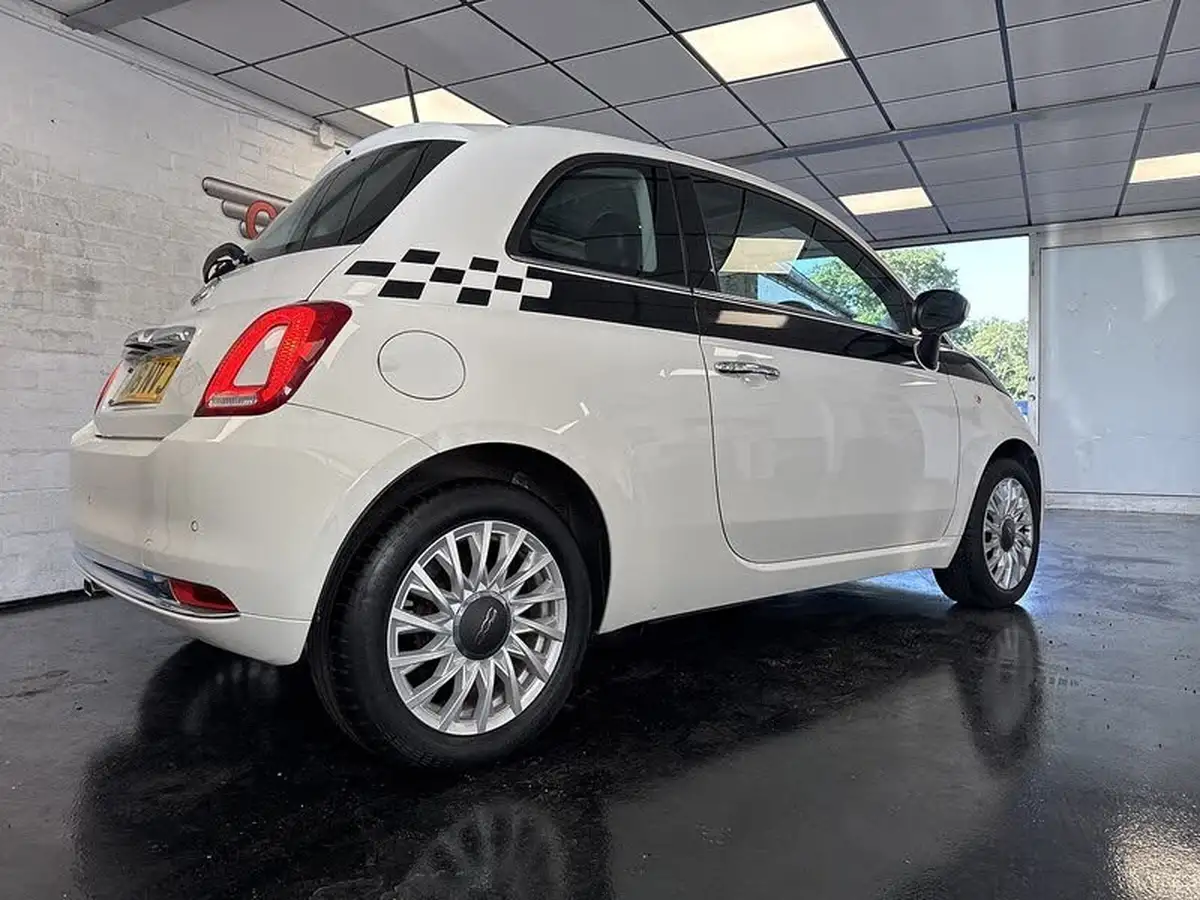 2016-fiat-500-12-lounge-big-7