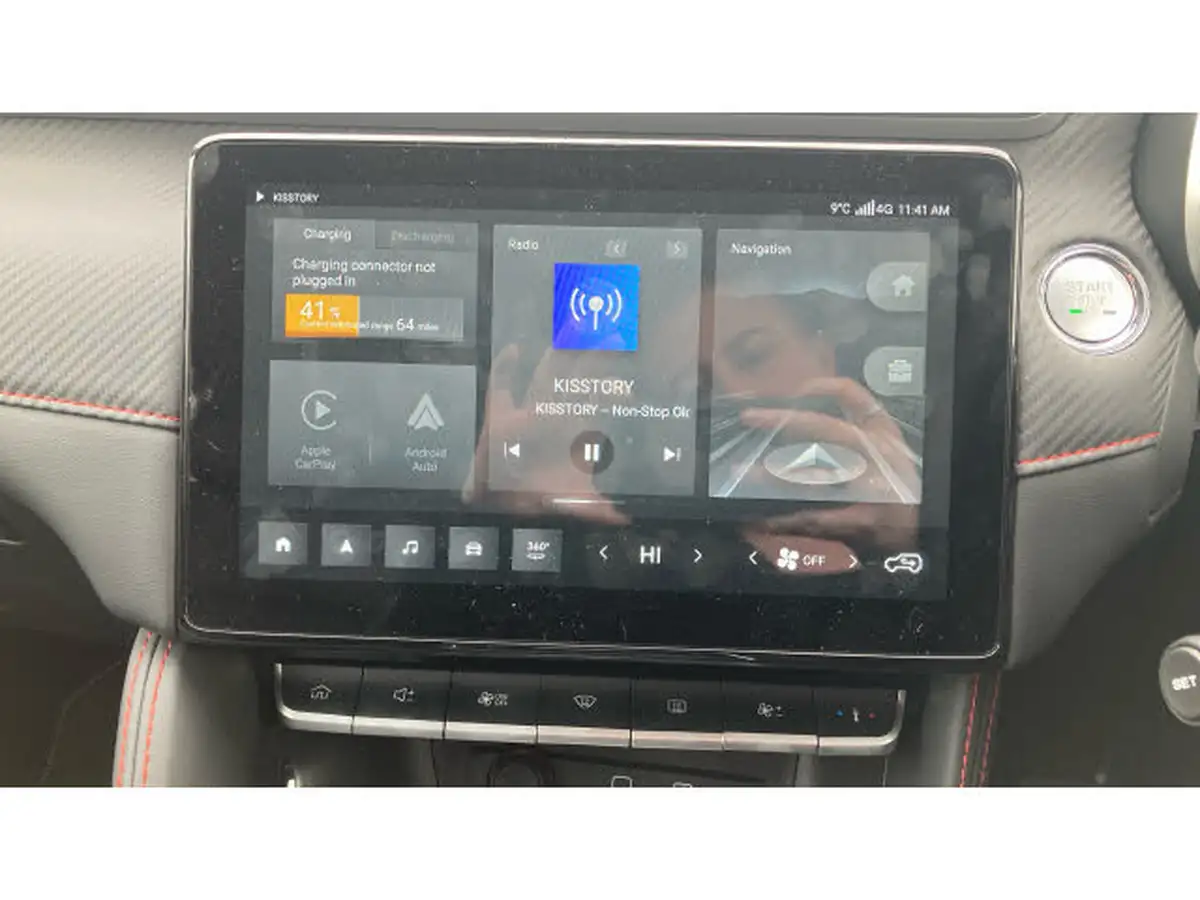 2025-mg-zs-suv-e-trophy-connect-ev-176ps-big-11
