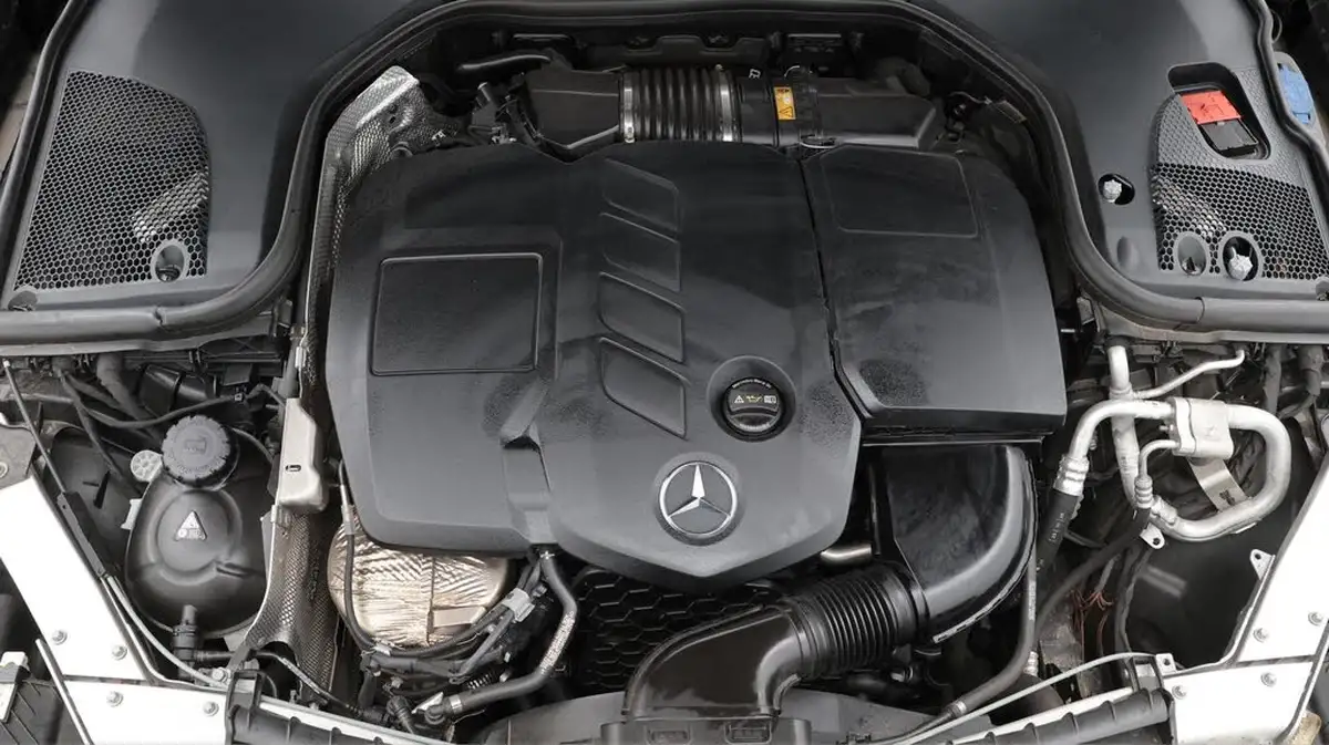 2021-mercedes-benz-e-class-20d-e220d-amg-line-premium-coupe-2d-big-19