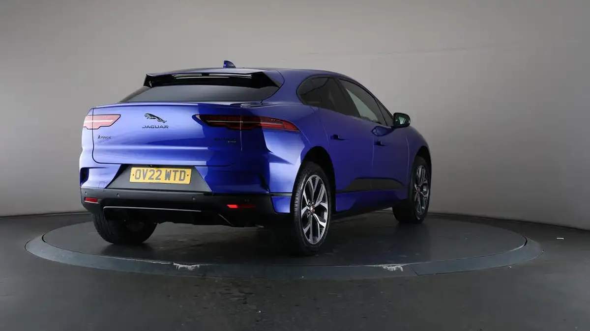 2022-jaguar-i-pace-ev400-hse-black-big-71