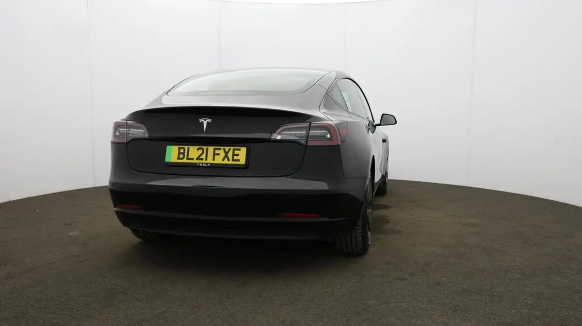 2021-tesla-model-3-e-standard-plus-big-62