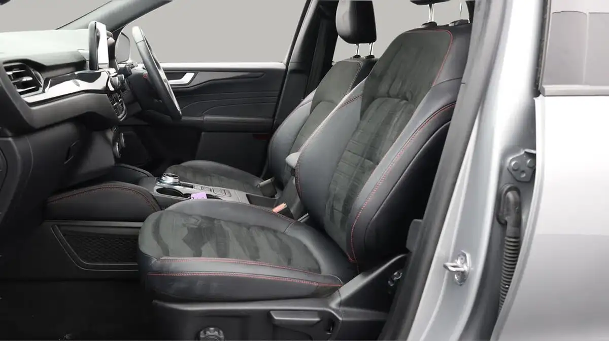 2022-ford-kuga-big-14