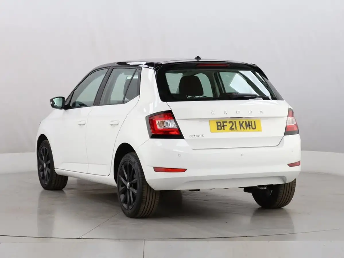 2021-skoda-fabia-10-mpi-colour-edition-60ps-big-6