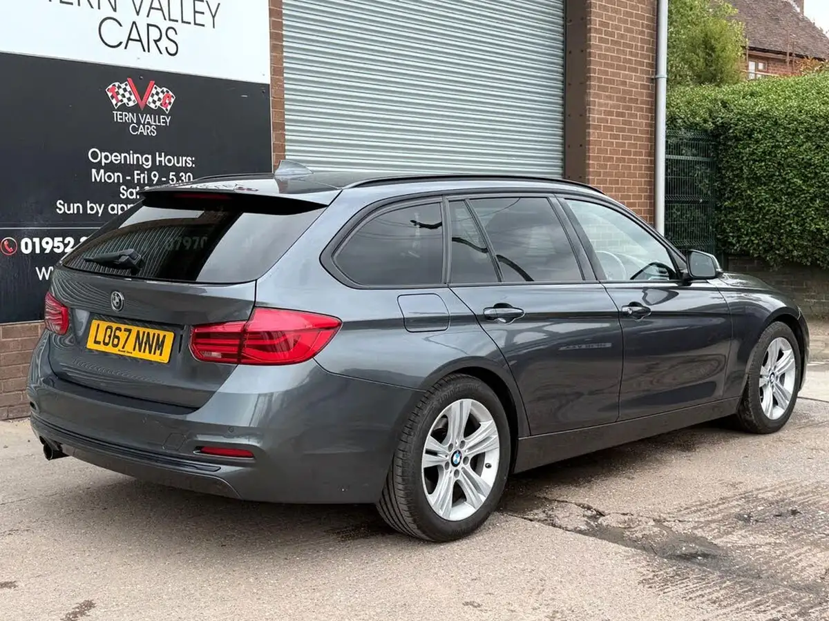 2017-bmw-3-series-15-318i-sport-touring-5d-auto-big-17