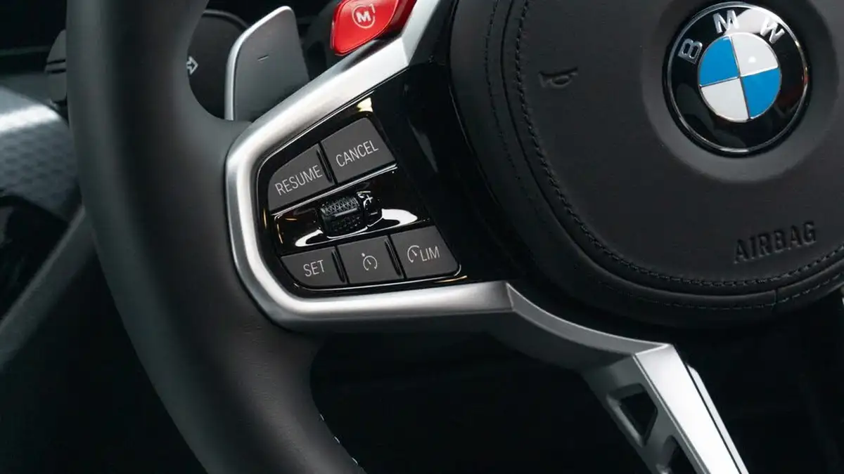 2024-bmw-3-series-30-m3-competition-m-touring-5d-big-15