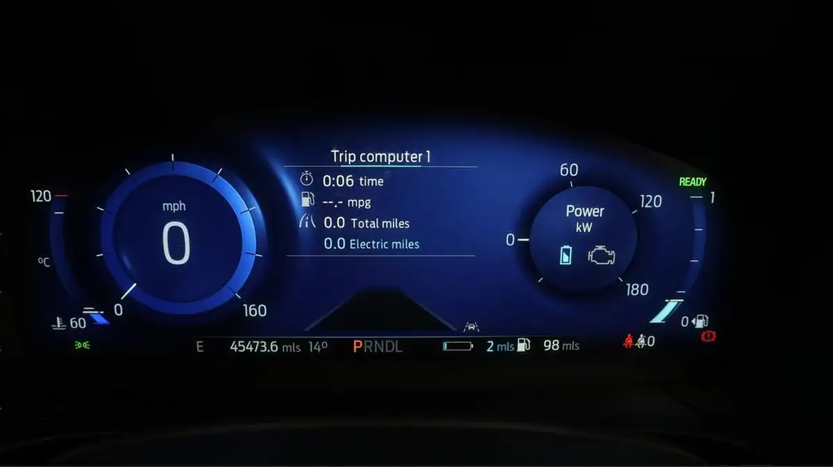 2021-ford-kuga-25t-vignale-225ps-phev-big-12