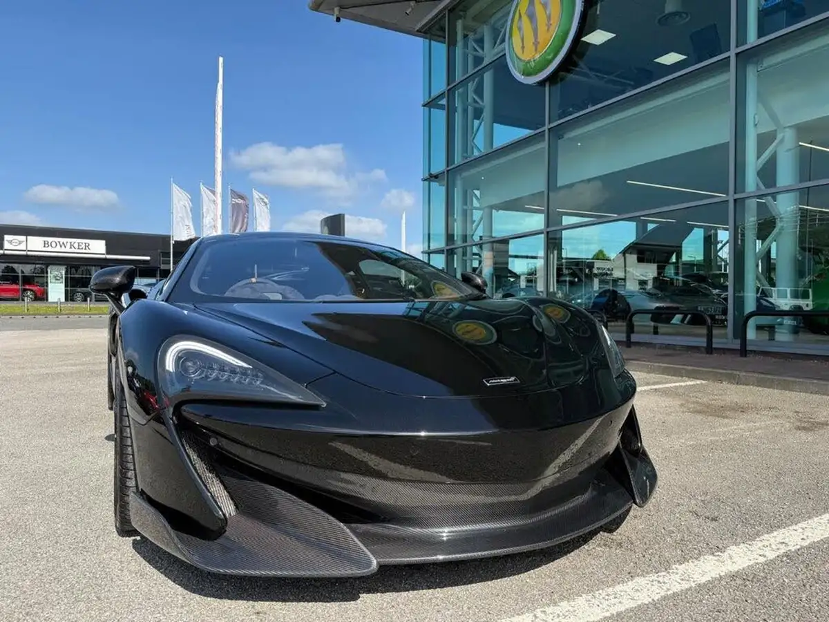 2019-mclaren-600lt-38-big-10