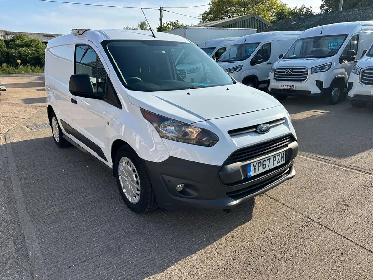 2017-ford-transit-connect-15tdci-l1-220-100pseu6-panel-van-big-14