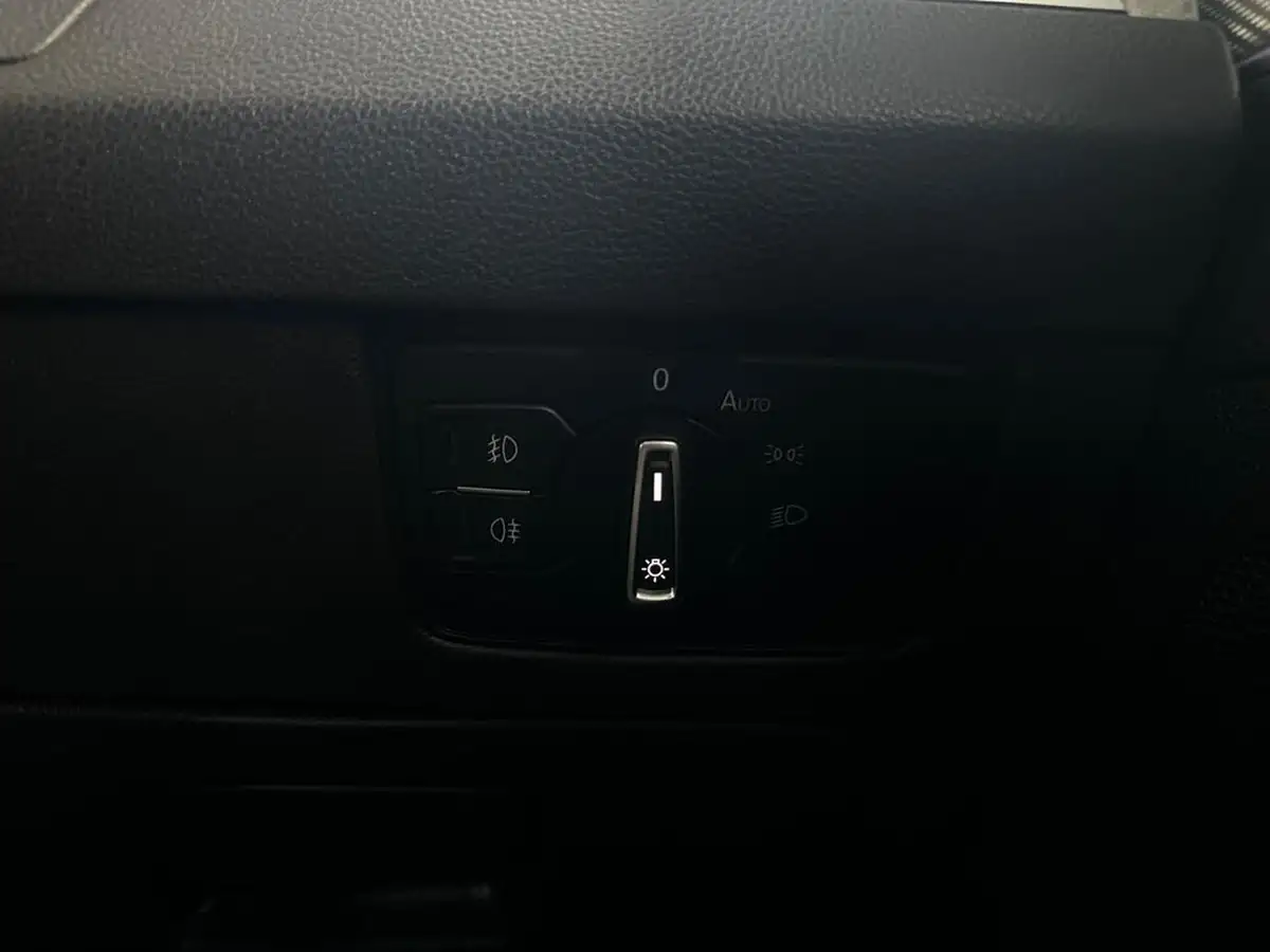 2019-volkswagen-passat-20tdi-r-line-190ps-scr-estate-5d-dsg-big-31