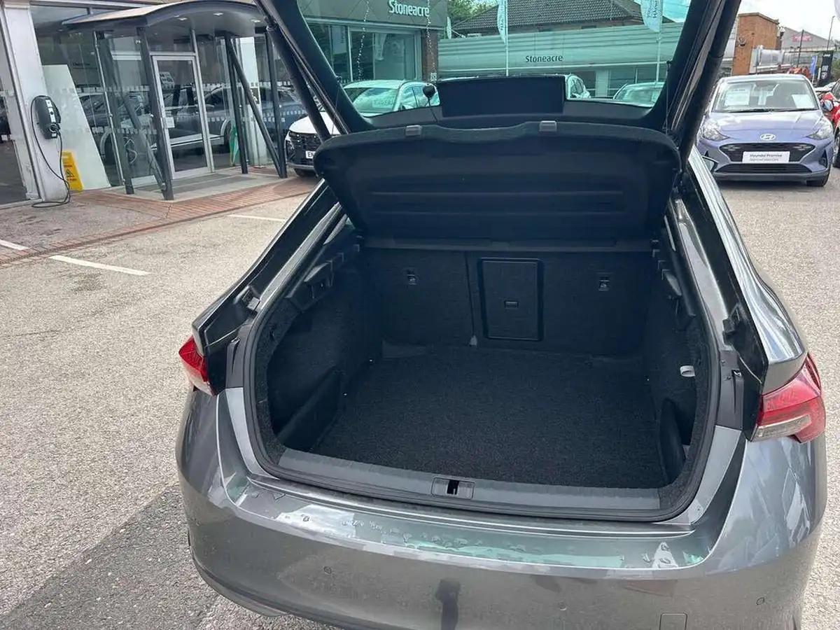 2024-skoda-octavia-15-tsi-se-l-hatchback-big-8