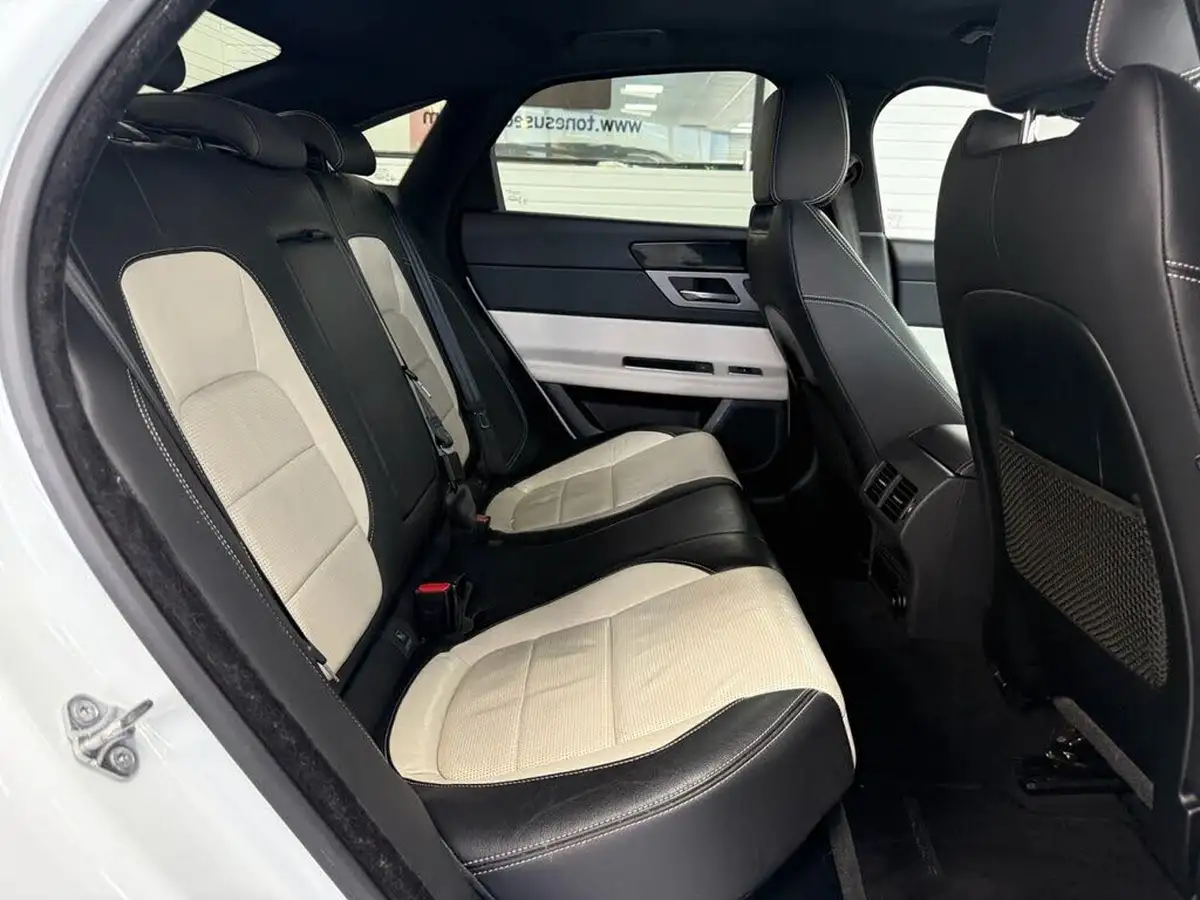 2018-jaguar-xf-20i-r-sport-200ps-saloon-4d-1999cc-big-4
