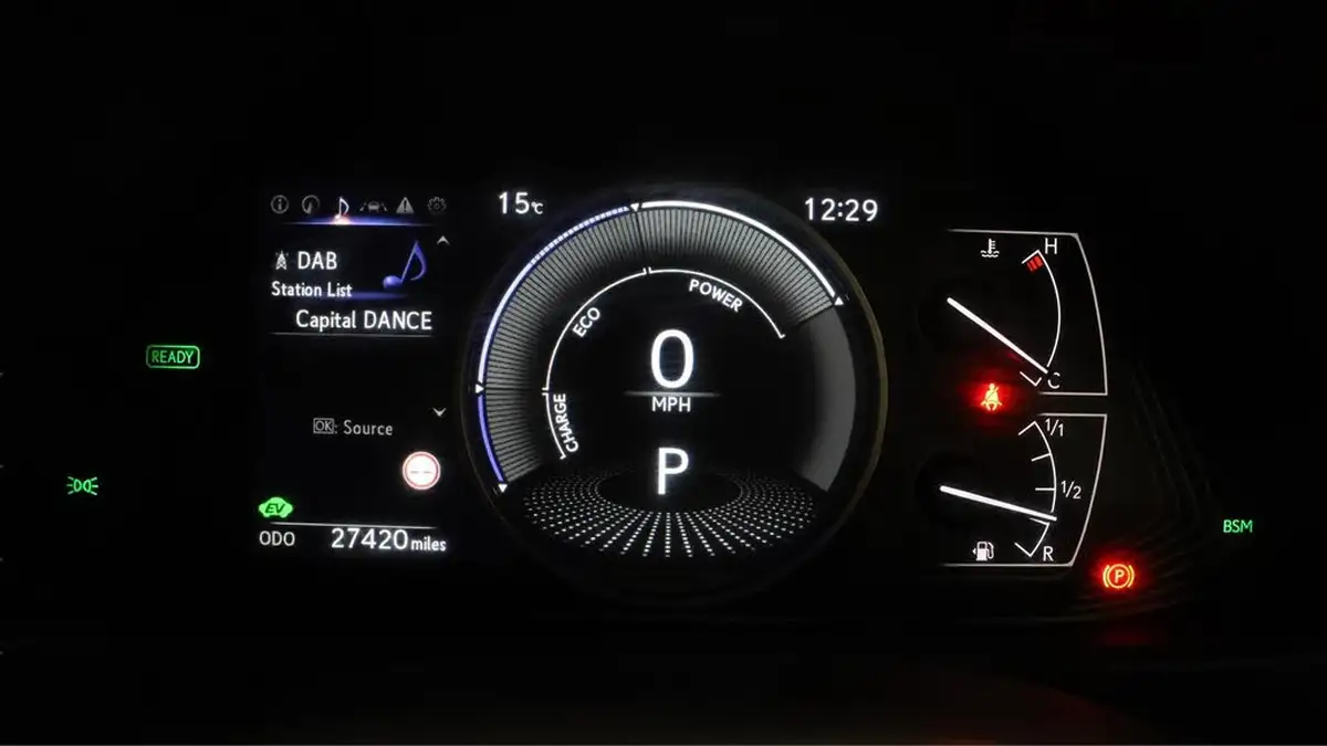 2021-lexus-ux-250h-20-ux-184bhp-premium-plus-packsun-e-four-big-12