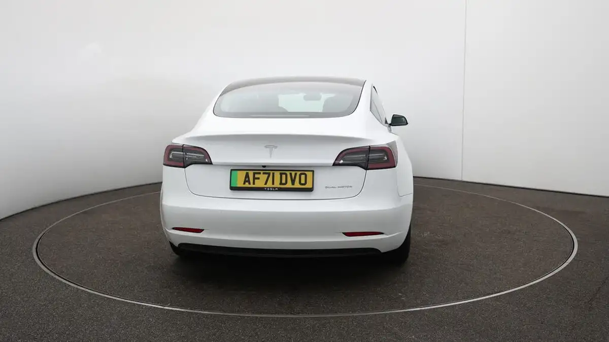 2021-tesla-model-3-e-long-range-awd-big-57