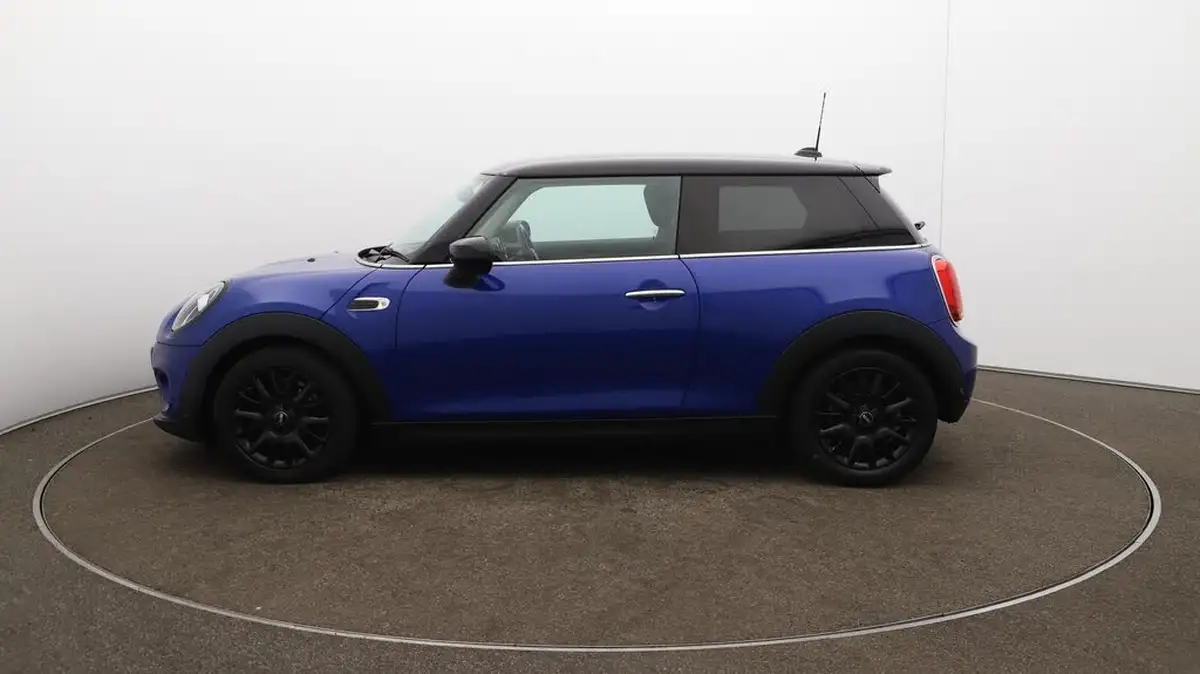 2020-mini-cooper-15-cooper-classic-nav-hatchback-3d-big-64