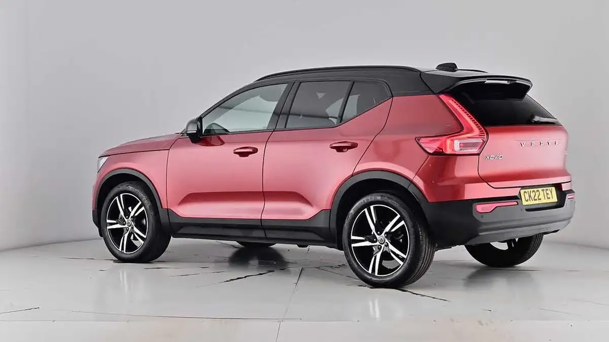2022-volvo-xc40-15-t3-r-design-auto-big-66