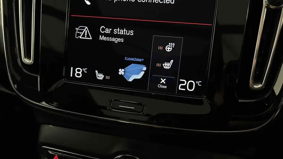 2022-volvo-xc40-15-t3-r-design-auto-big-42