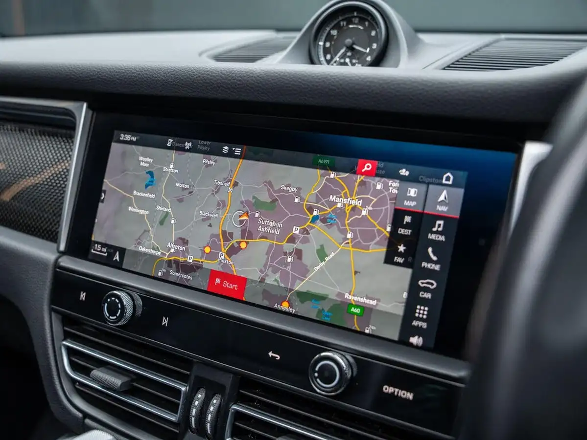 2022-porsche-macan-29-v6-s-big-11
