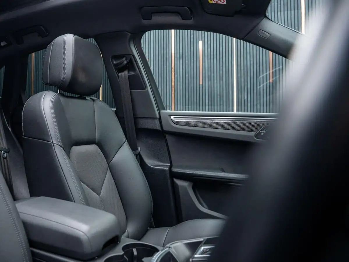 2022-porsche-macan-29-v6-s-big-35