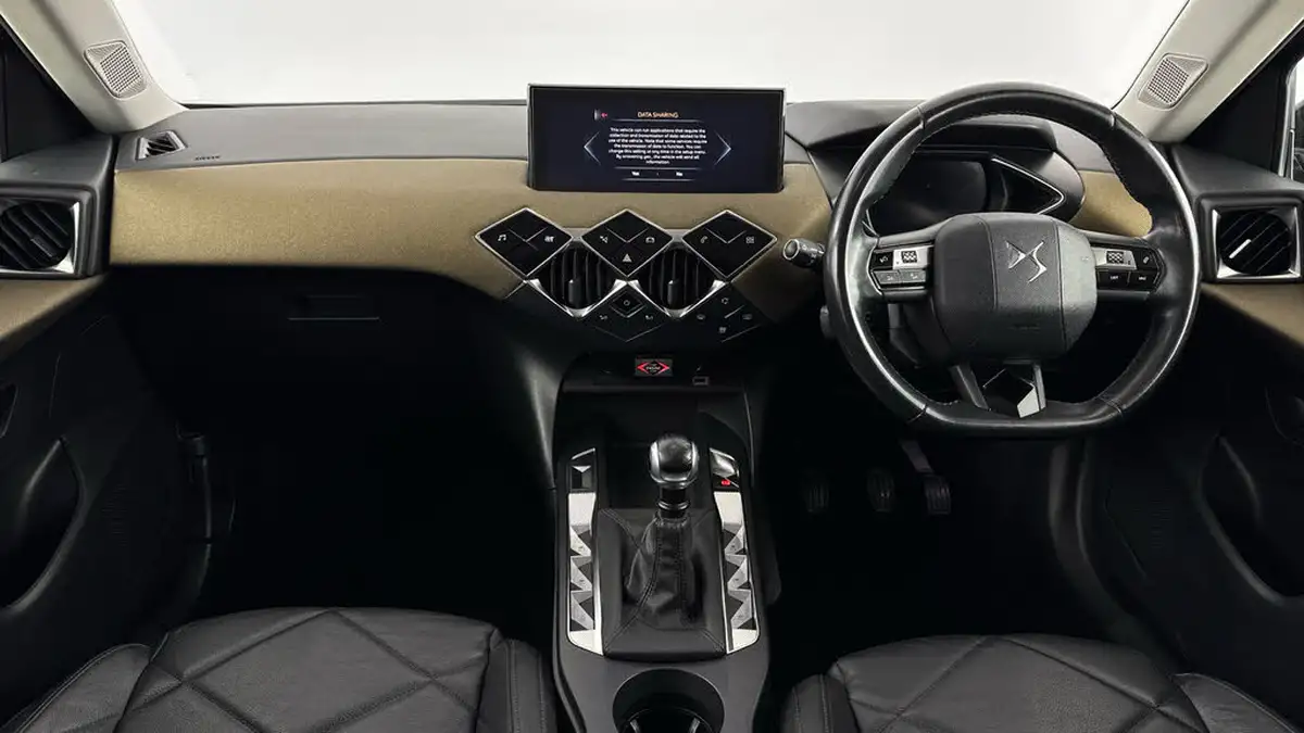 2019-ds-ds-3-crossback-big-10