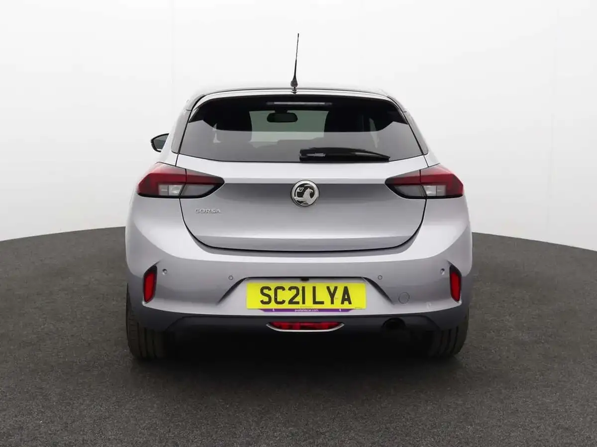 2021-vauxhall-corsa-15-turbo-d-elite-edition-big-3