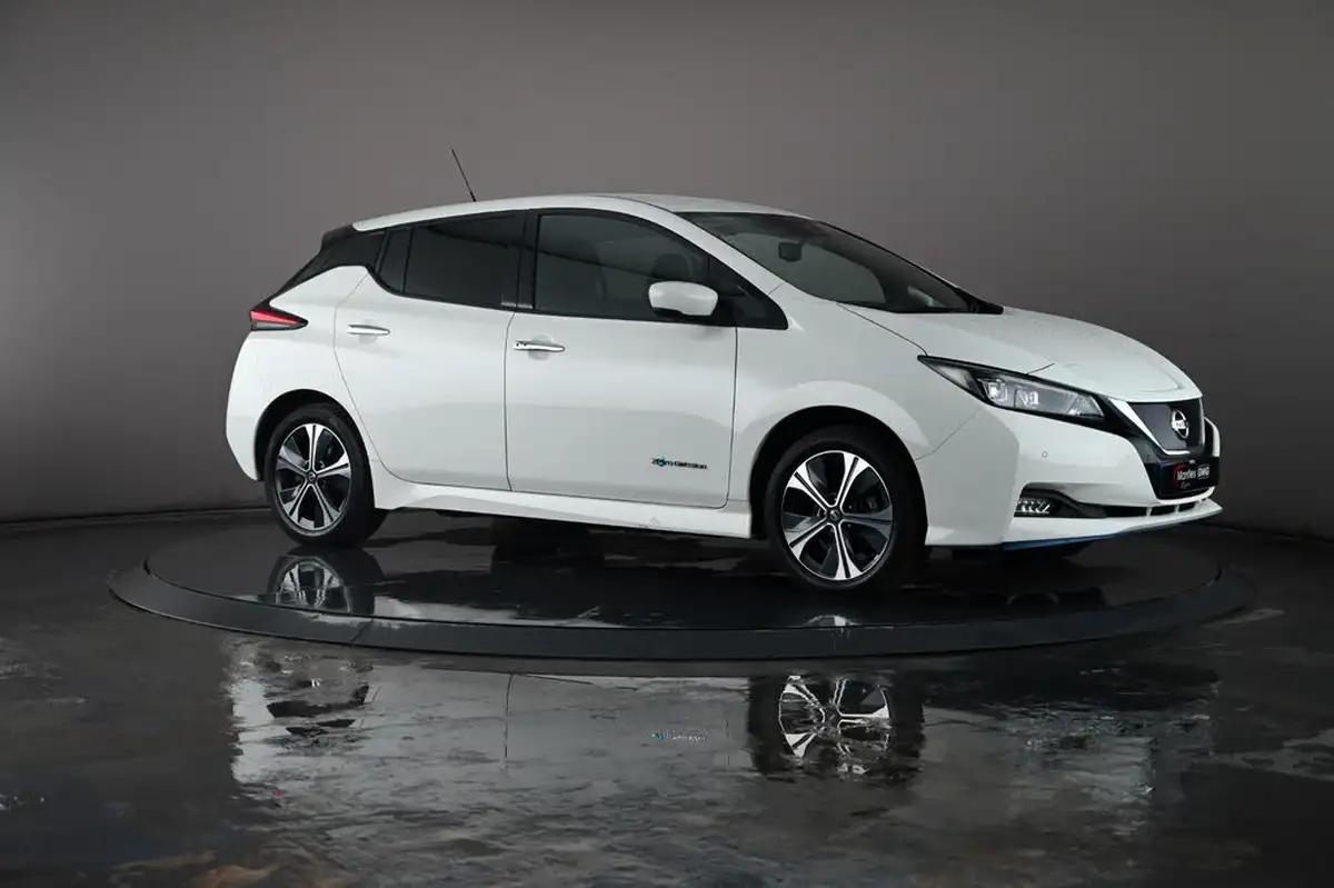 2020-nissan-leaf-e-e-tekna-big-34