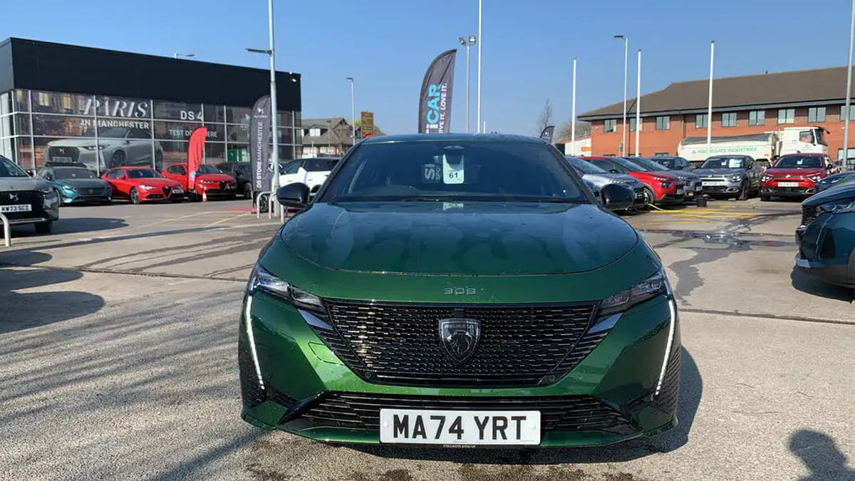 2024-peugeot-308-16-puretech-gt-180ps-big-7