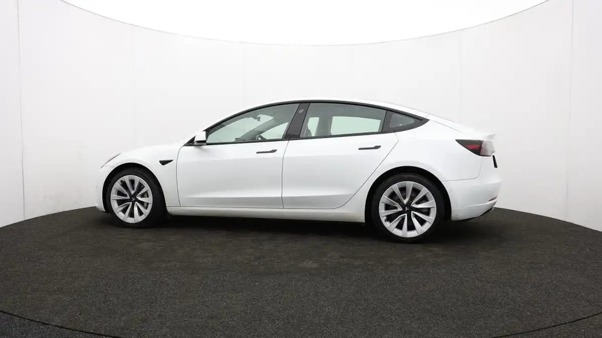 2021-tesla-model-3-e-long-range-4x4-big-74