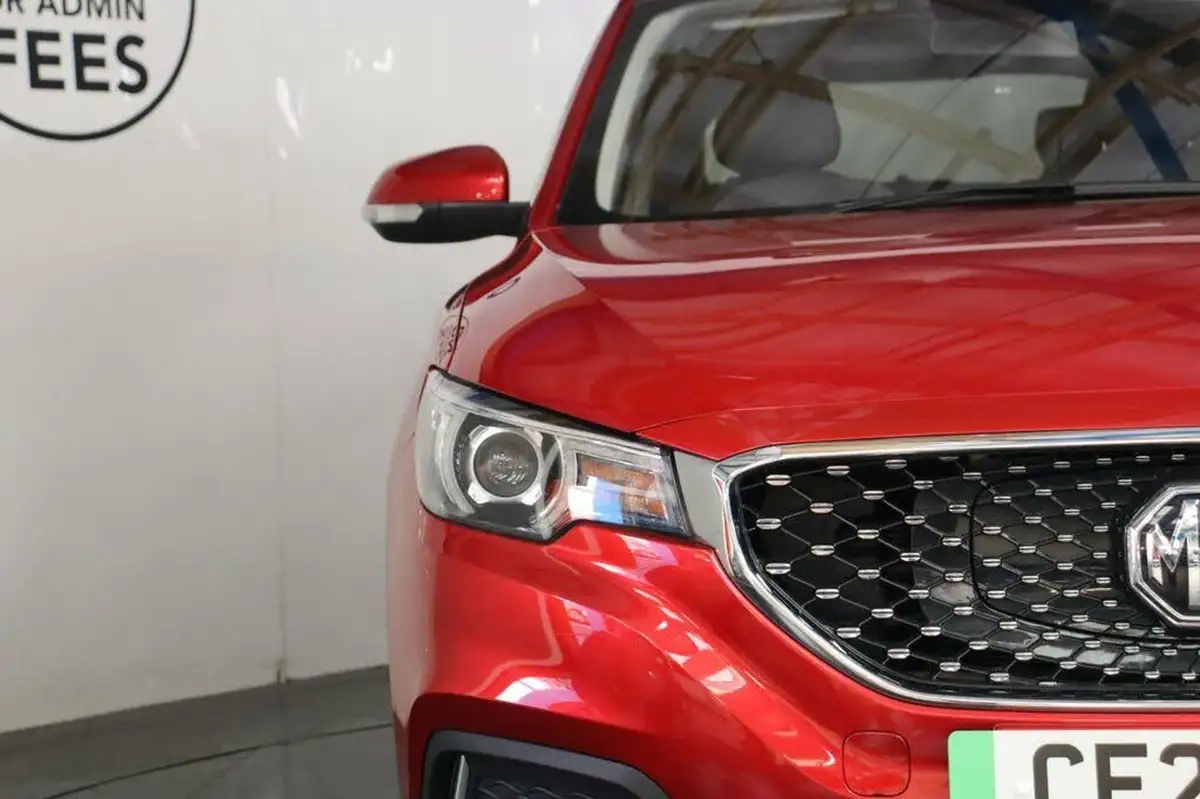2021-mg-zs-suv-e-exclusive-ev-big-11